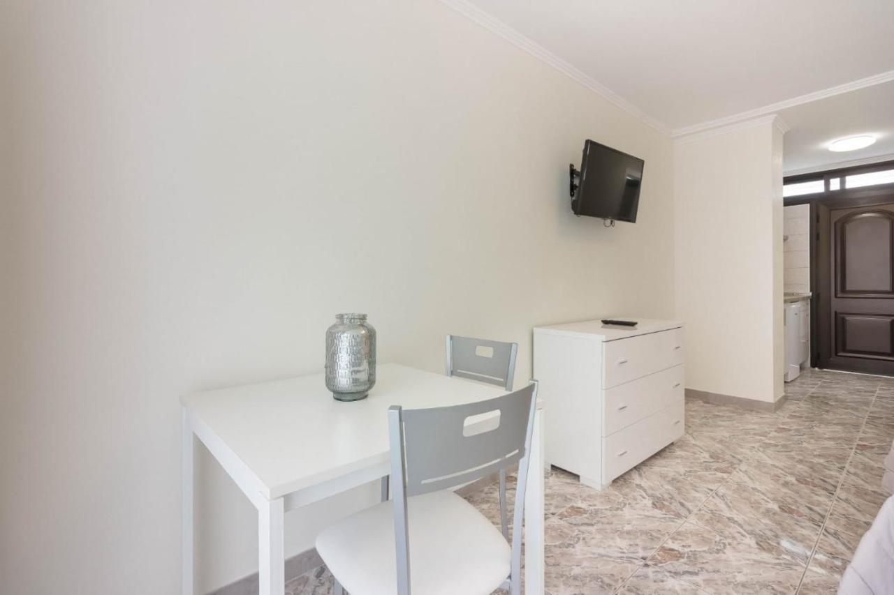 Tenerife Olympia Apart Hotel-Playa De Las Americas. Balcony, Sea View & Pool מראה חיצוני תמונה